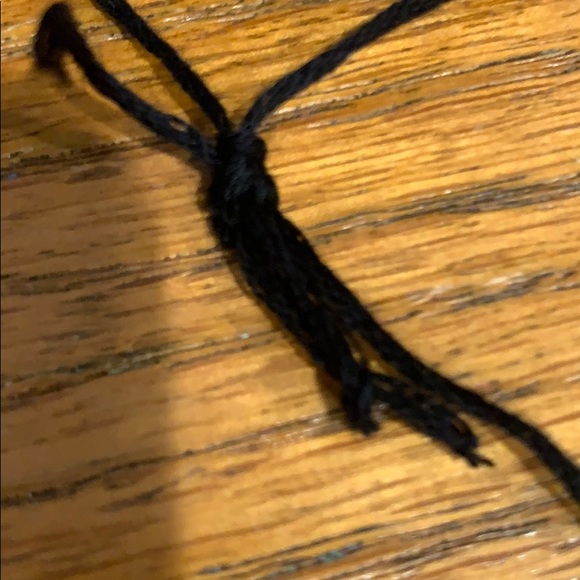 Pearl String Bracelet - Picture 3 of 3